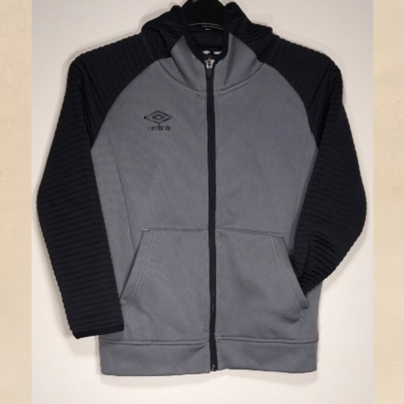Umbro Other - Umbro Hooded Jacket Youth Small 6/7 Athletic Grey Black Long Sleeve Fleece Zip